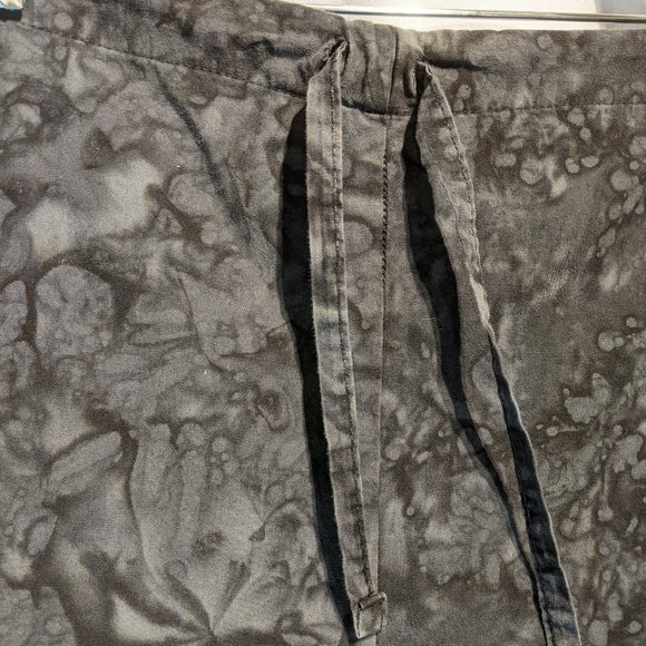 Cotton Scrubs & Co Black Batik Scrub Set (top & pant) in size 2XL, EUC! - Picture 11 of 15